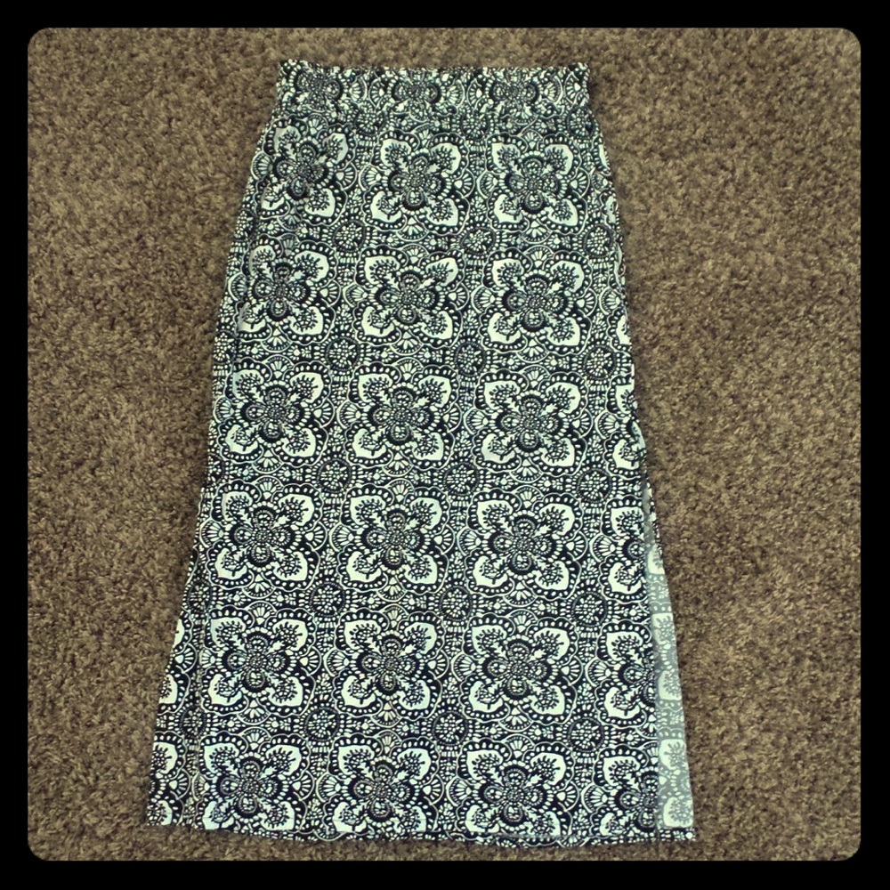 Old Navy Maxi Skirt